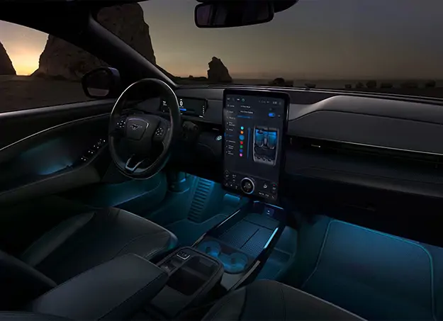 Amplitude-Auto Ford Mustang Mach-E