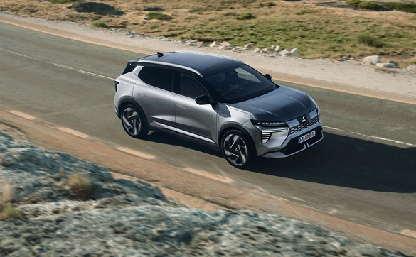 Mitsubishi Auxerre Amplitude - Vente de véhicules d’occasions