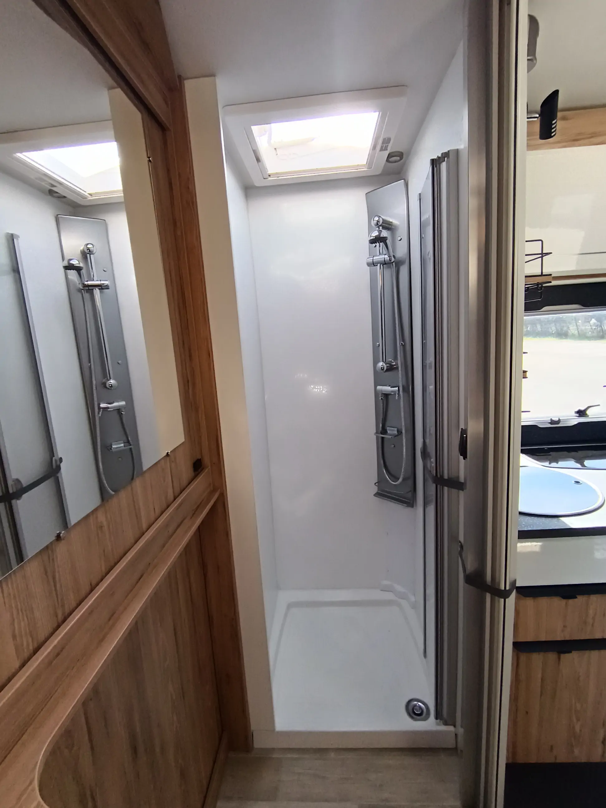 Image BAVARIA NOMADE 696D